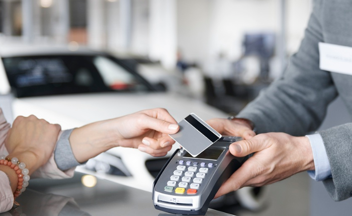 Guia Completo para Comprar Carro no Cartão de Crédito: Tudo o que Precisa Saber!